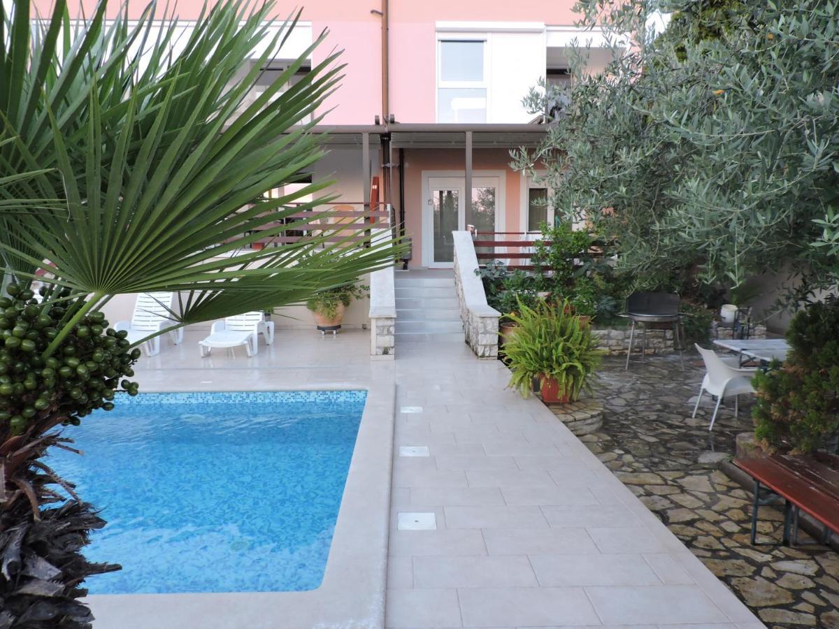 Berat Apartment Vodnjan Eksteriør billede