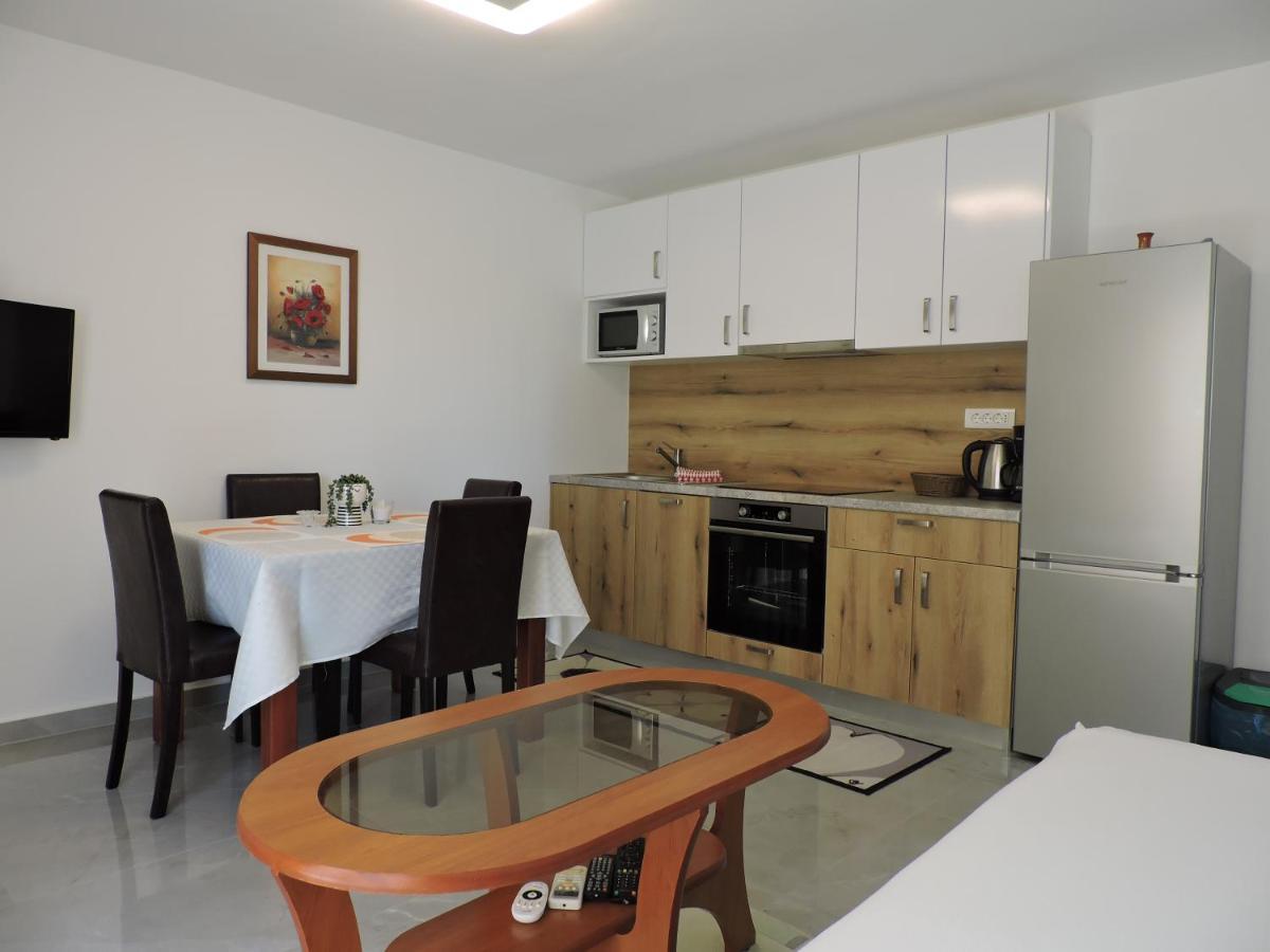 Berat Apartment Vodnjan Eksteriør billede